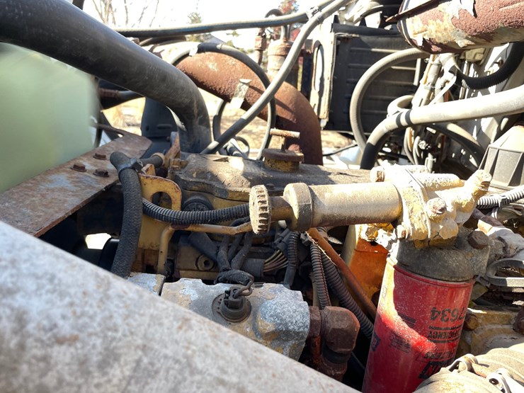 #1455-•-2003-sterling-salt-truck-(has-mn-title)-image-32