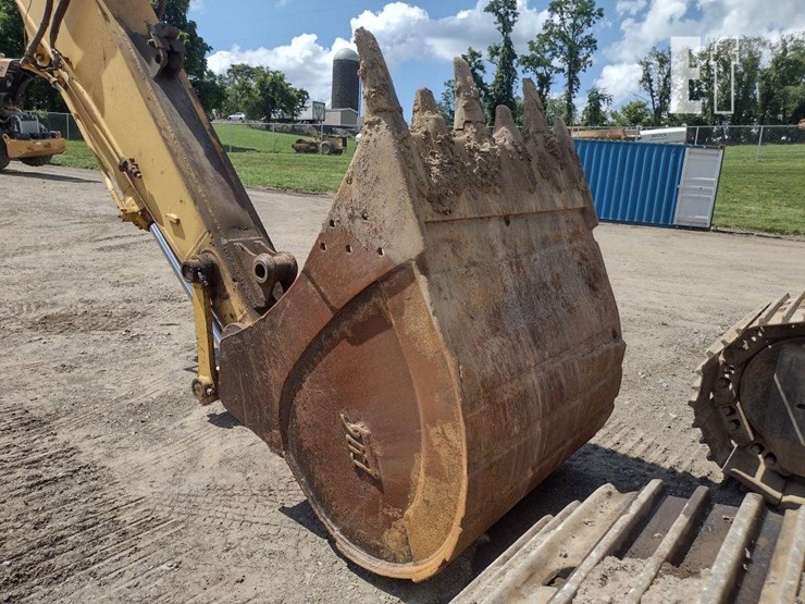 deere-270c-lc-image-21