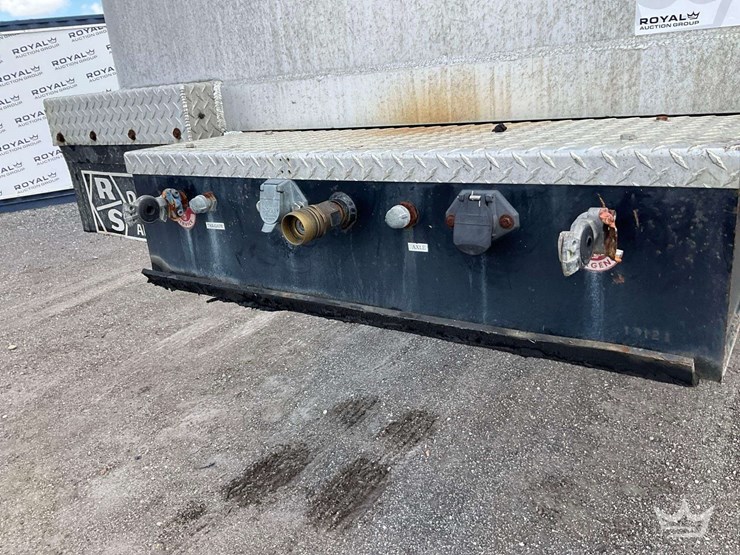 2010-axle-end-dump-image-6