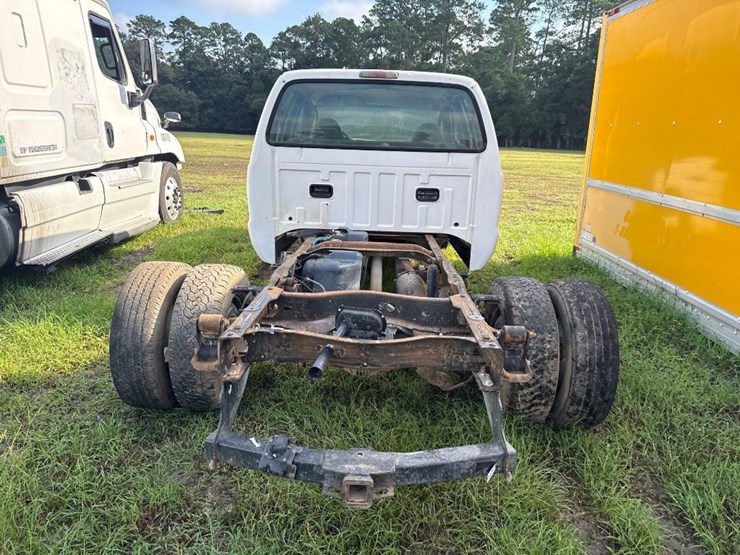 2006-ford-f350-image-5