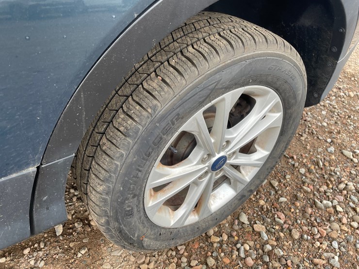 2019-ford-escape-image-6