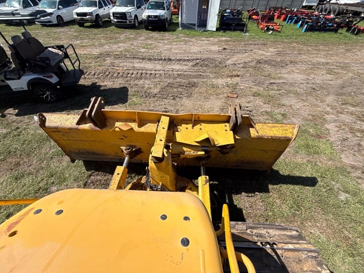 komatsu-d61pxi-image-25