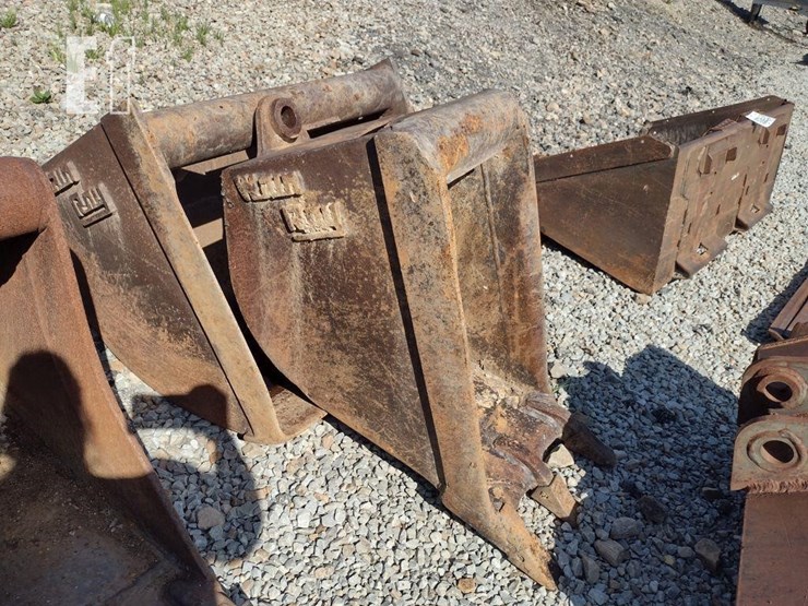 (2)-wainroy-buckets-18-&-36-inch-image-2
