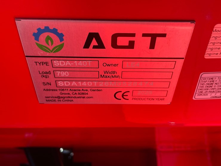 #5501-•-2026-agt-crawler-loader-image-11