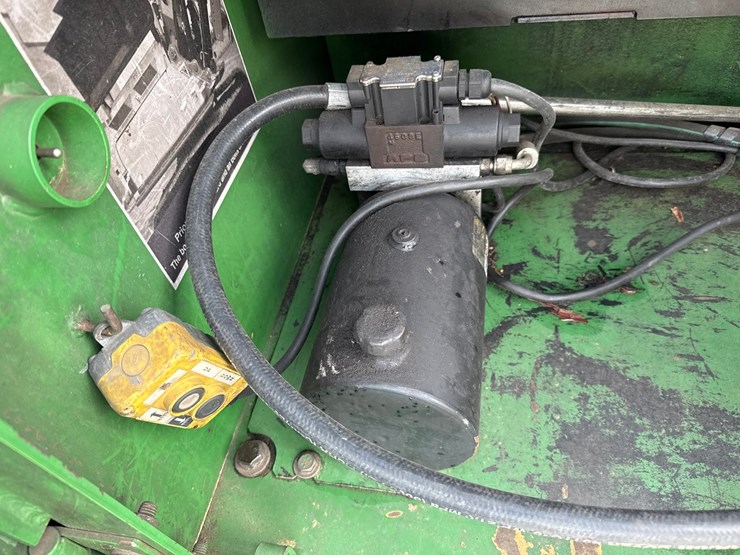 deere-2154d-image-40