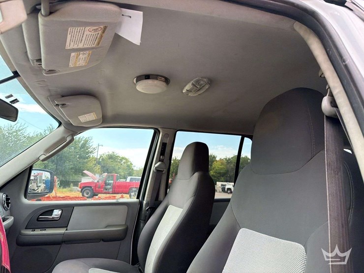 2006-ford-expedition-image-23
