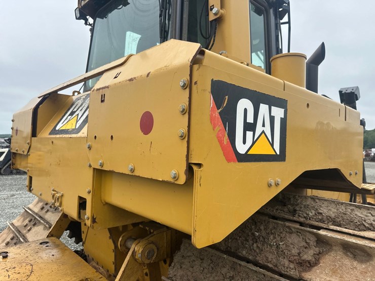 caterpillar-d6t-lgp-image-13