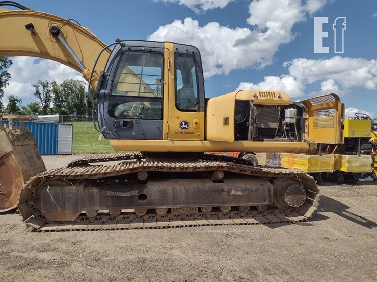 deere-270c-lc-image-13