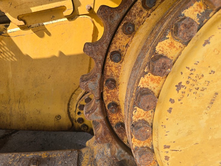 2002-caterpillar-d6m-lgp-image-89