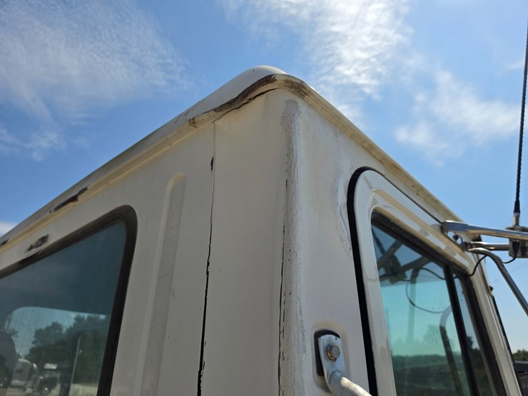 1997-mack-ch600-image-111