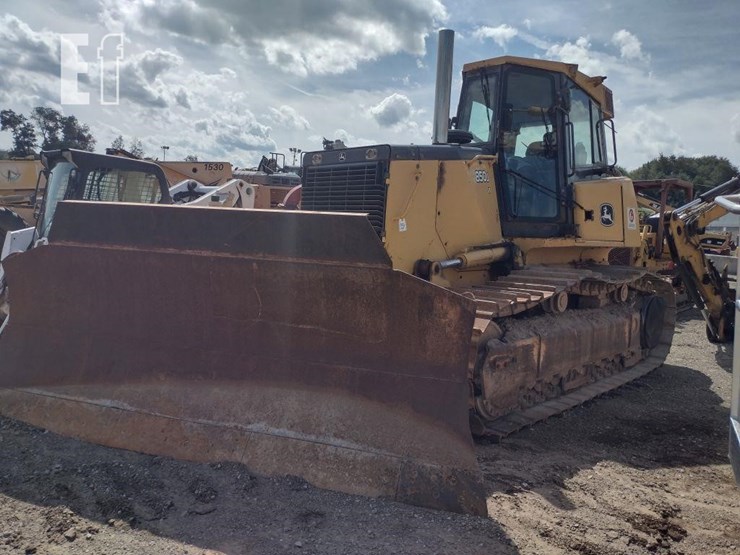 2007-deere-850j-image-1