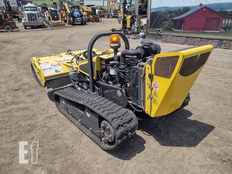 18-alamo-traxx-mower^remote^charger^-image-34