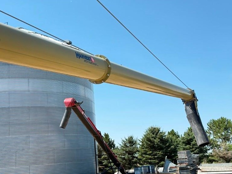 harvest-international-h1382-image-4