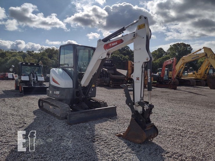 2023-bobcat-e35r2-image-37