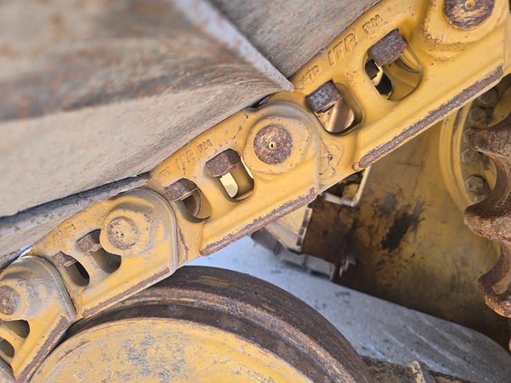 2002-caterpillar-d6m-lgp-image-51