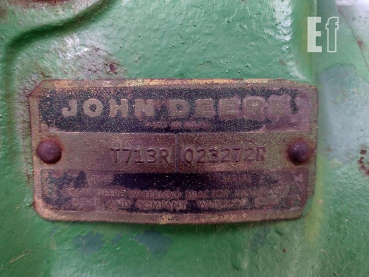 john-deere-2520-image-5