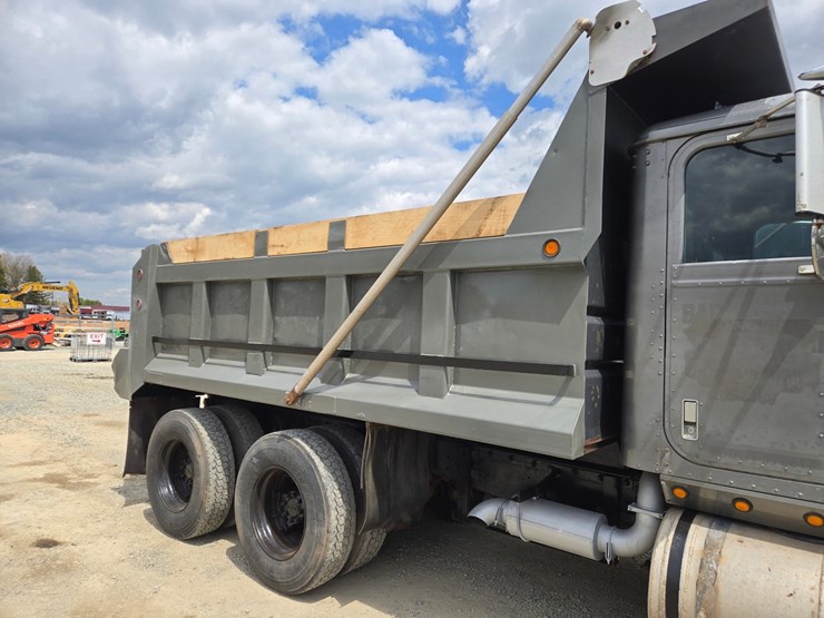 #1803-•-1987-international-tandem-axle-dump-truck-image-22