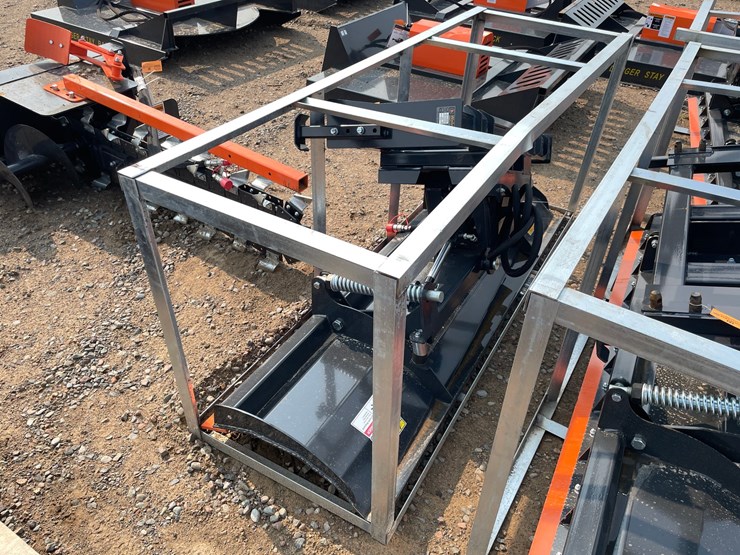 #2080-•-2026-wolverine-skid-steer-dozer-blade-attachment-image-3