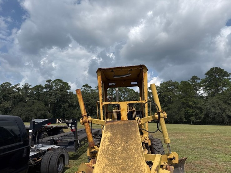 caterpillar-120g-image-11
