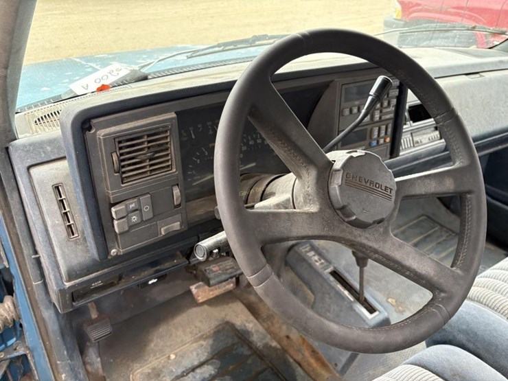1992-chevrolet-3500-image-9