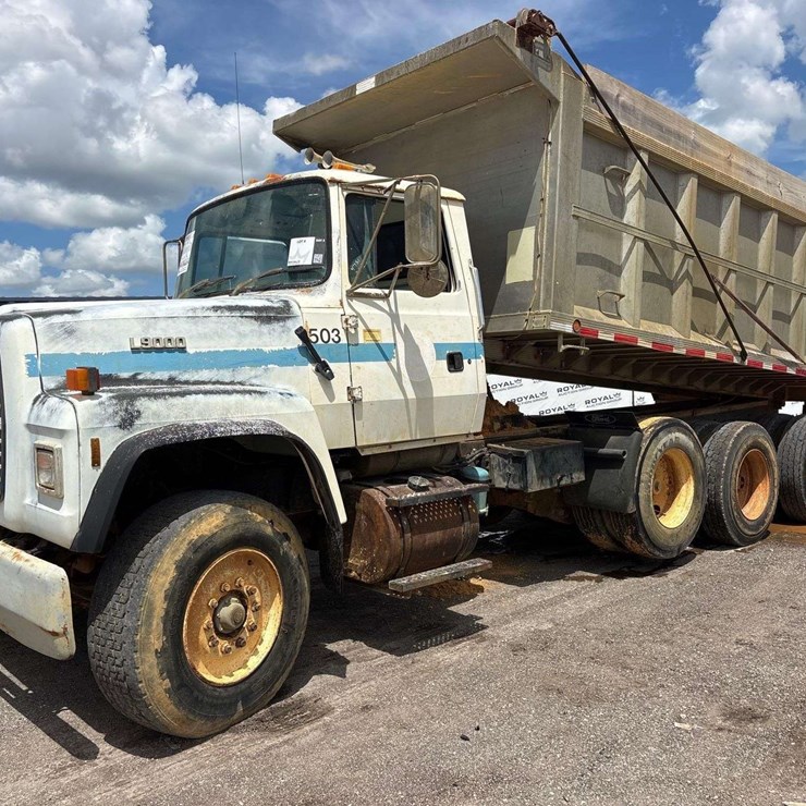 1993 FORD LT9000