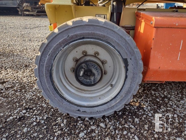 jlg-4069le-image-17