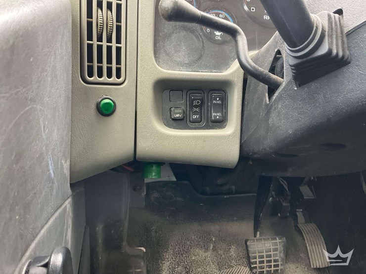 2018-international-durastar-4300-image-15