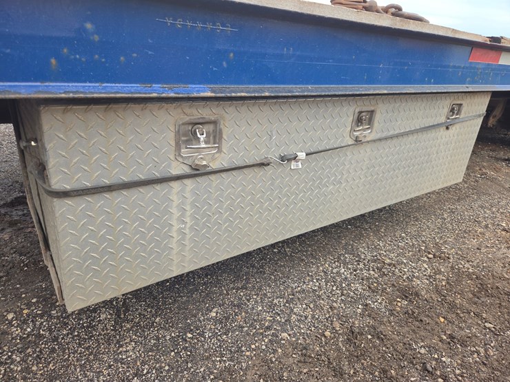 #3269-•-30'-tandem-axle-flatbed-trailer-image-16