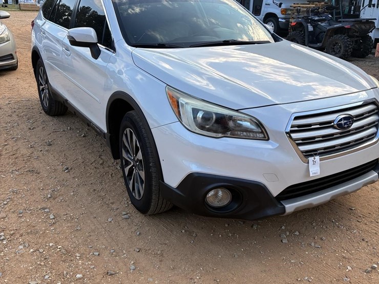 2015-subaru-outback-image-3