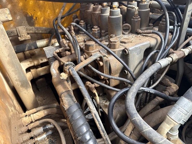 volvo-ec480el-image-38