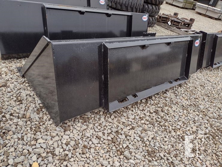 72-in-skid-loader-bucket-image-1