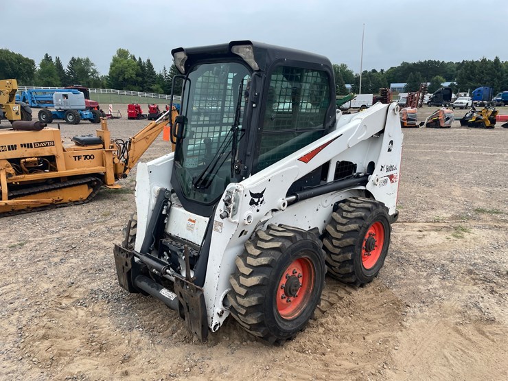 #1061-•-2017-bobcat-s630-skid-steer-image-1