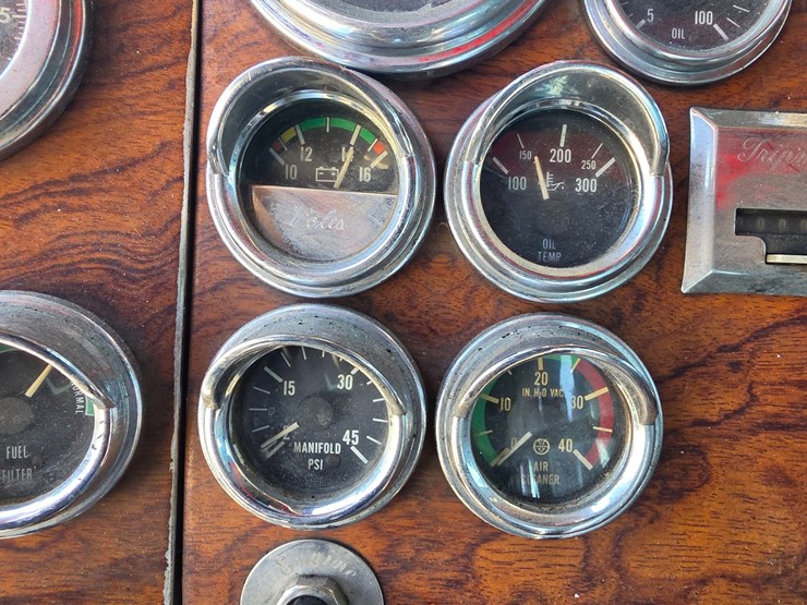 1992-peterbilt-379-image-63