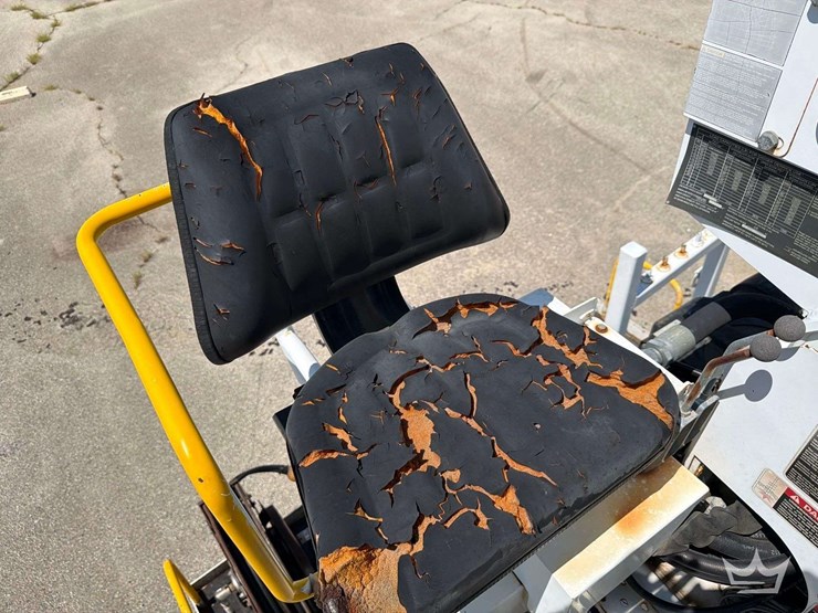 2013-international-workstar-7300-image-23