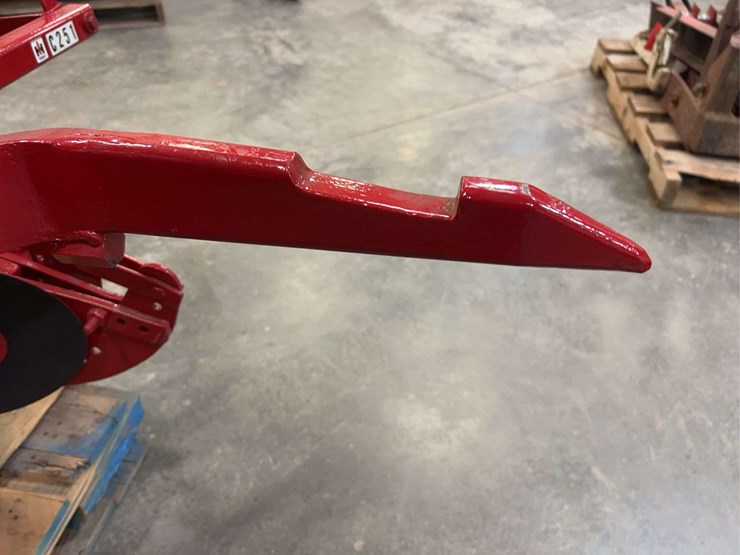 international-harvester-c251-two-row-fast-hitch-planter-image-5