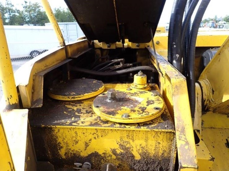 2006-kobelco-sk235sr-lc-1e-image-18