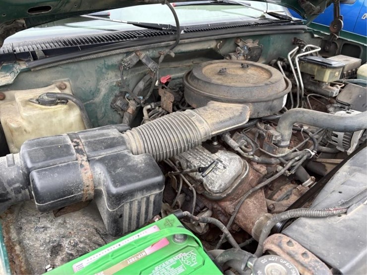 1995-gmc-sierra-3500-image-13