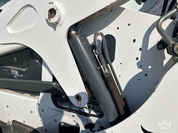 bobcat-wheeled-skid-loader-image-23