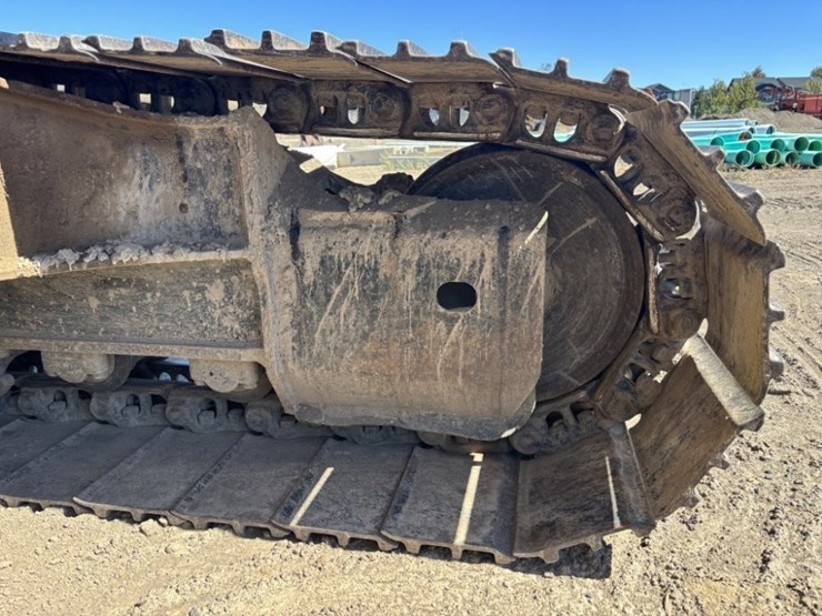 komatsu-pc228us-lc-3e0-image-15