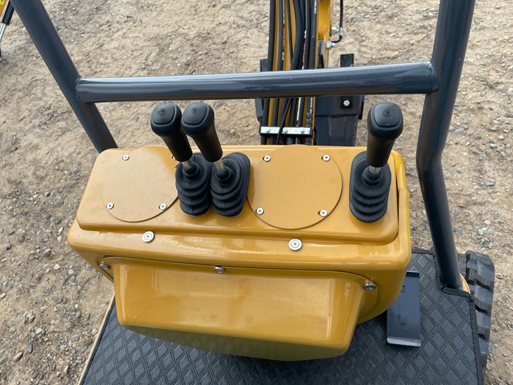 #5538-•-2026-mx12rx-mini-excavator-image-7