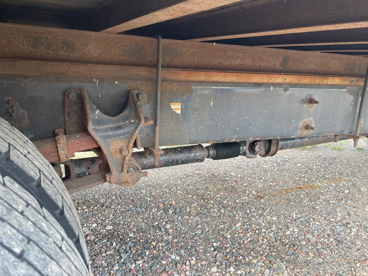 2015-ford-f650-image-27