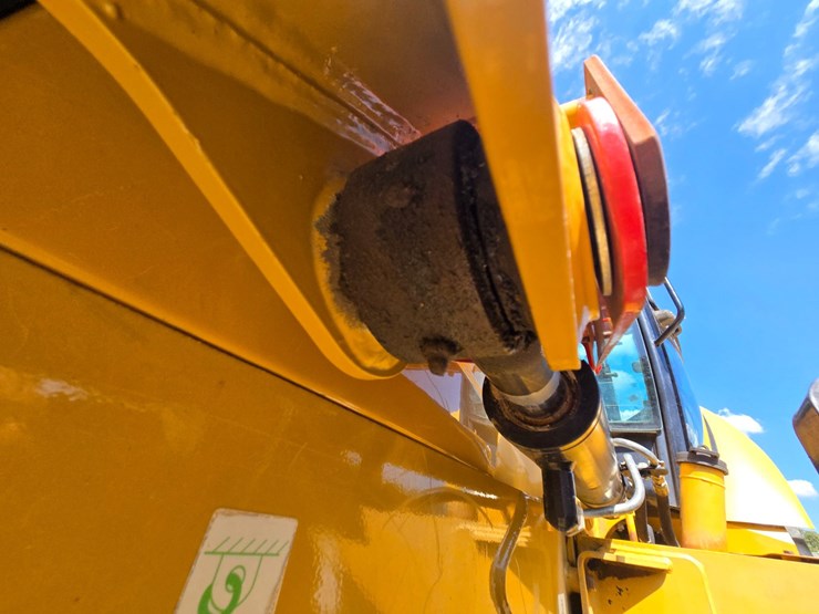 caterpillar-420e-image-99