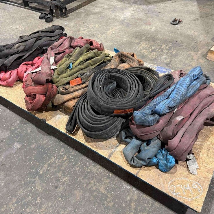 Miscellaneous Pallet of Lifting Straps and Slings
