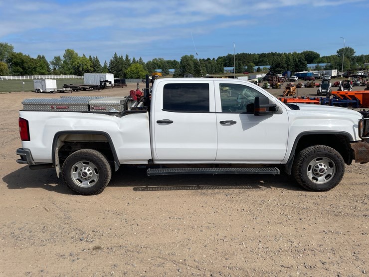 #1472-•-2019-gmc-sierra-pickup-truck-(has-mn-title)-image-6