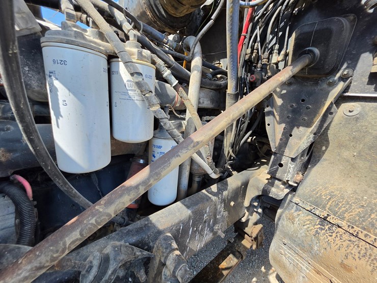1997-mack-ch600-image-62