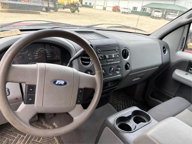 2004-ford-f150-image-8
