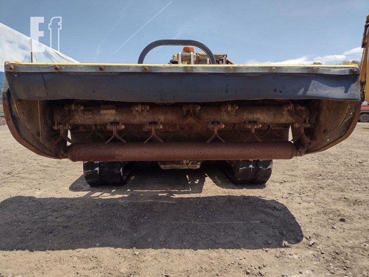 18-alamo-traxx-mower^remote^charger^-image-18