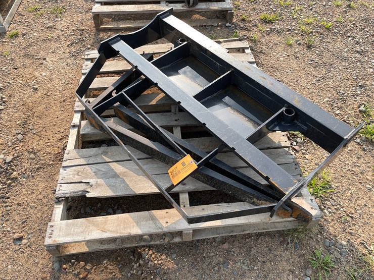 #2037-•-2026-unused-land-honor-mini-skid-steer-pallet-fork-frame-image-1