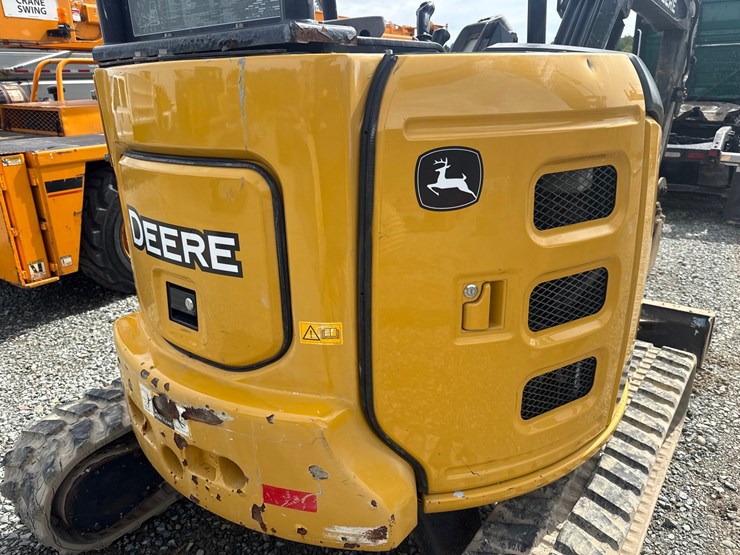 deere-35g-image-26