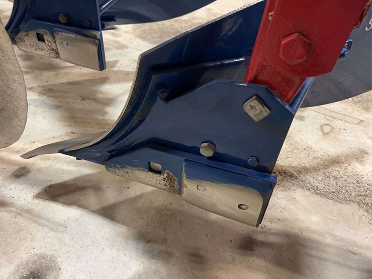 case-ih-60-image-32